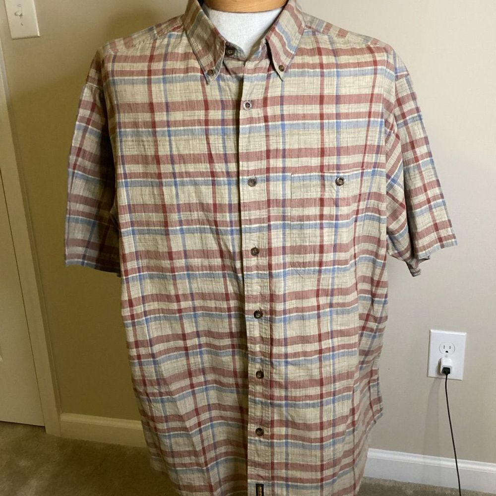Mens Woolrich button front short sleeved shirt‎